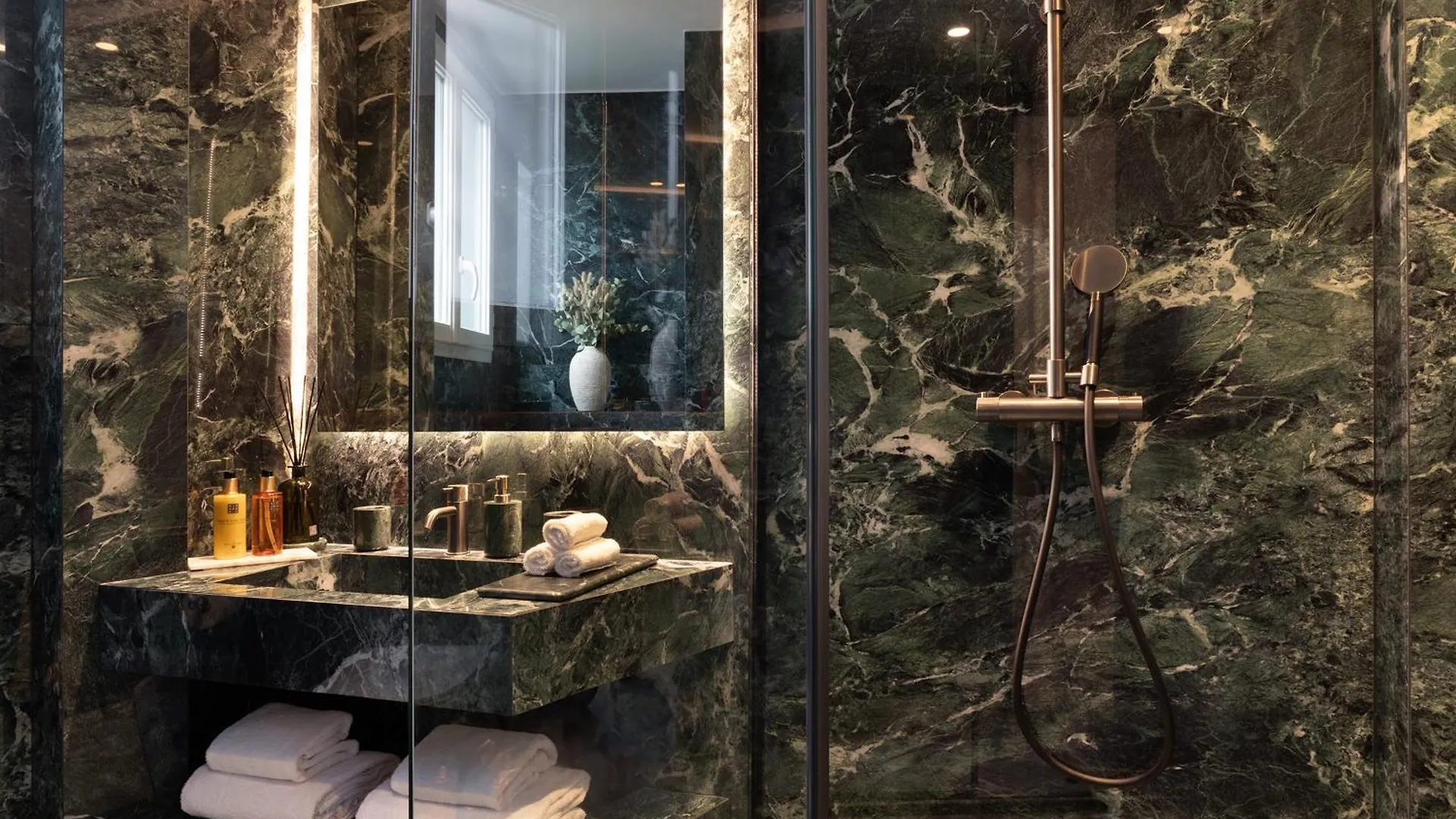 Thelander - Serviced Apartments In Champs Elysees Paris