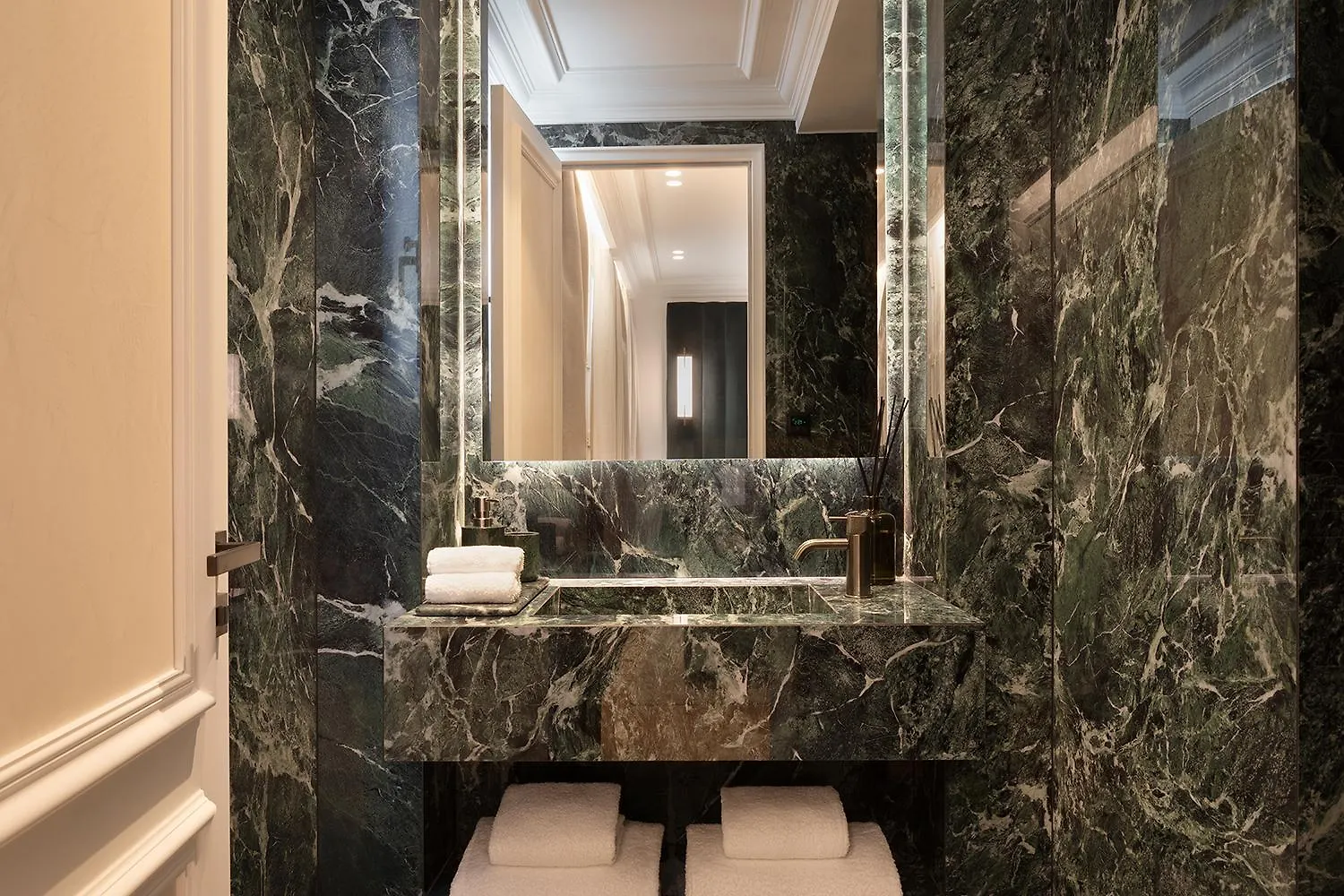 Thelander - Serviced Apartments In Champs Elysees Париж 0*,  Франция